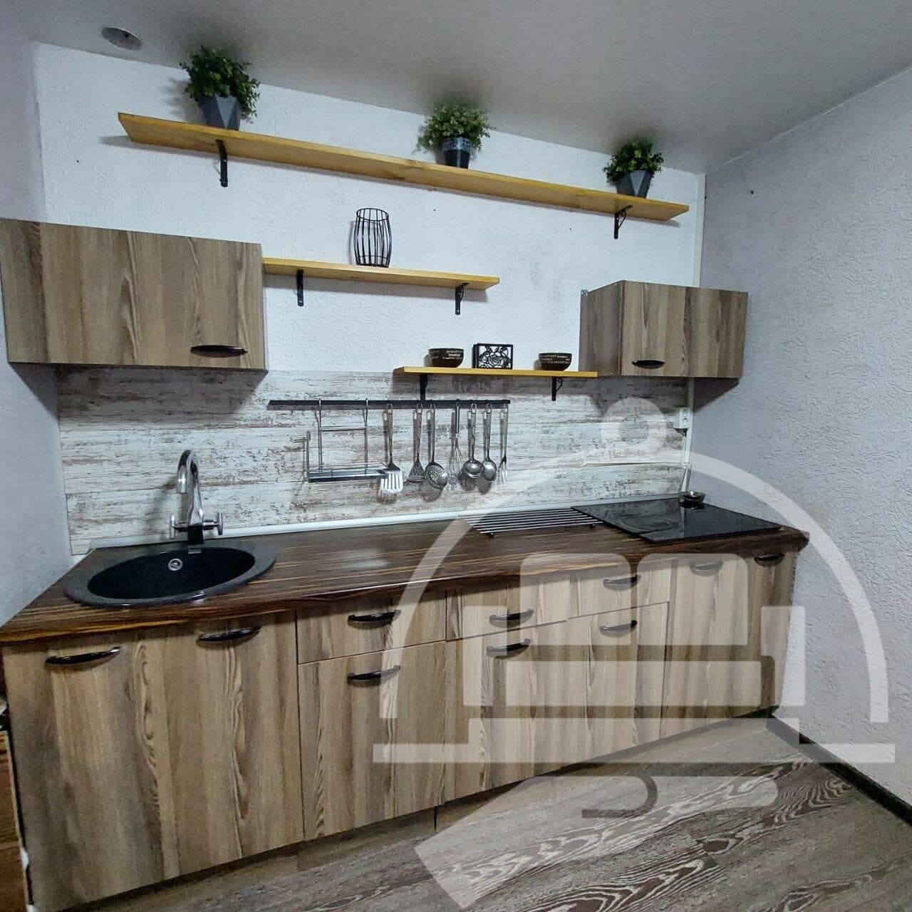 Кухня в номере апарт-отеля САКВОЯЖЪ
